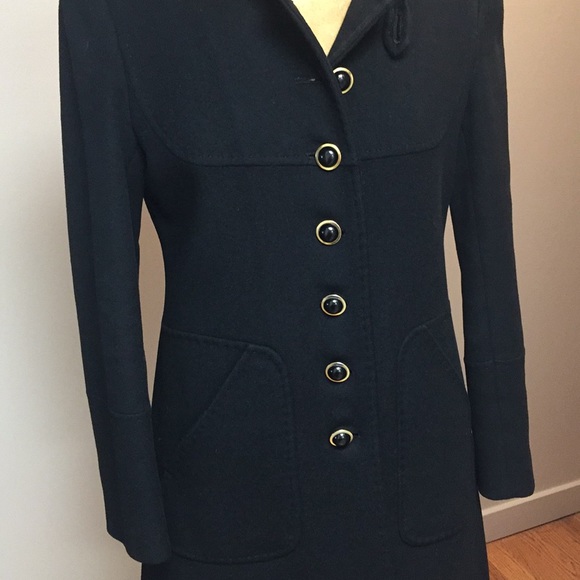 Eli’s Tahari coat - Picture 7 of 8